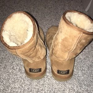 UGG classic short boots